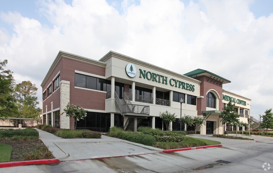 More Photos Of 22485 Tomball Pky, Houston Medical For Lease