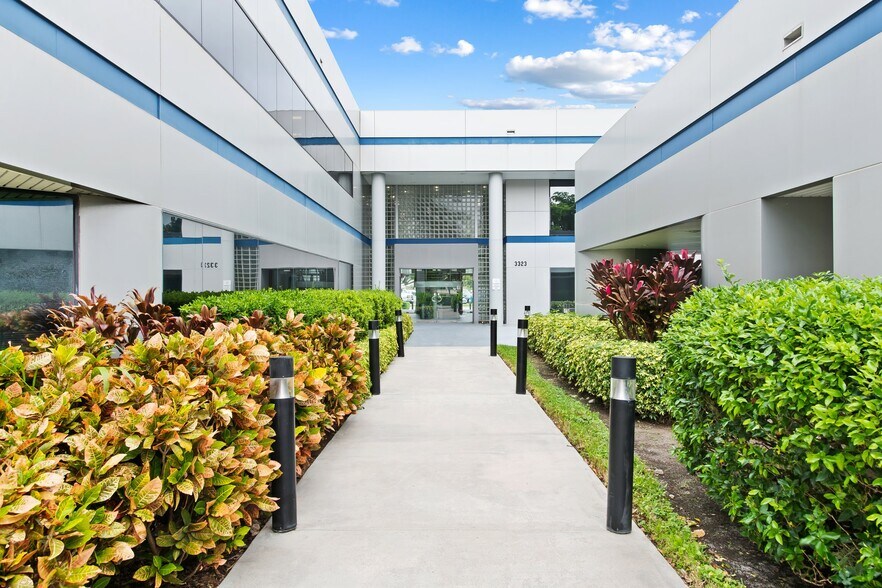 Primary Photo Of 3323 W Commercial Blvd, Fort Lauderdale Office For Sale
