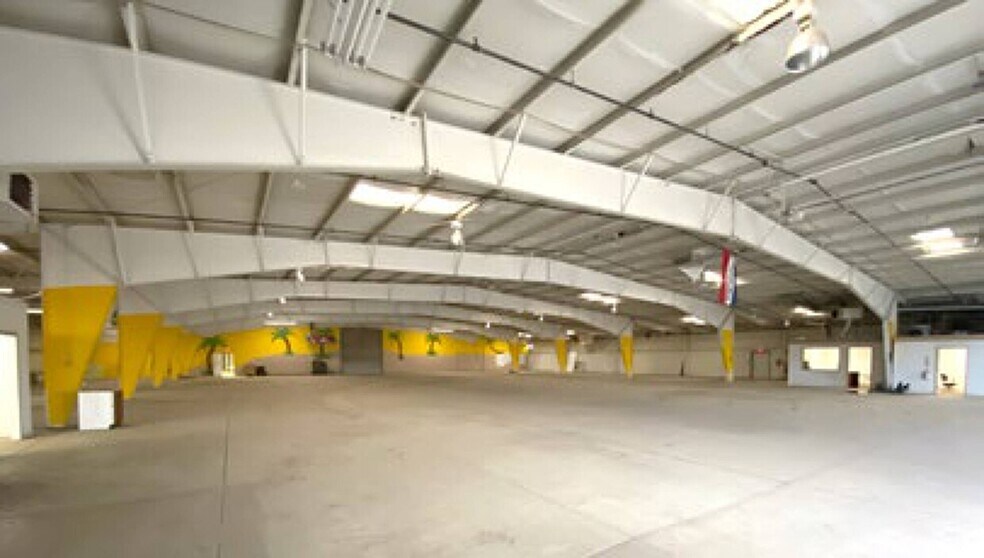 More Photos Of 5800 Federal Blvd, Denver Warehouse For Sale