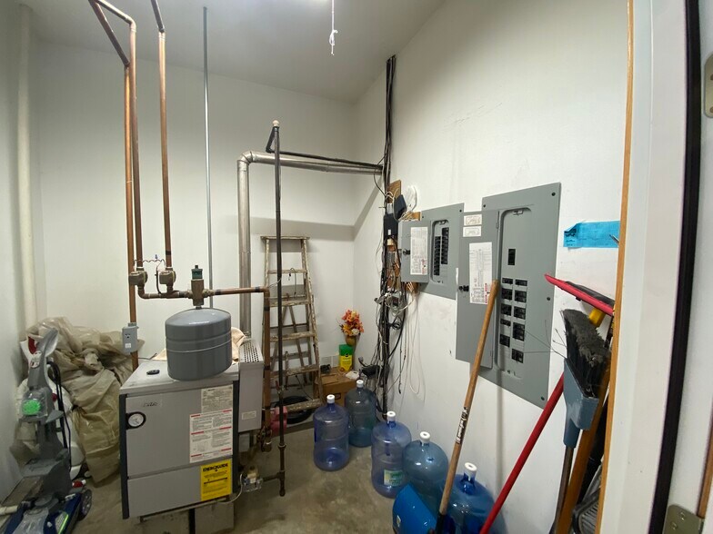 More Photos Of 2921 Walston Rd, Punxsutawney Auto Dealership For Sale