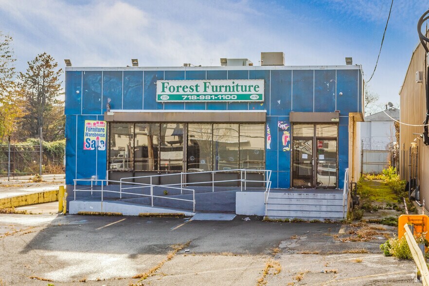 More Photos Of 2172 Forest Ave, Staten Island Freestanding For Lease