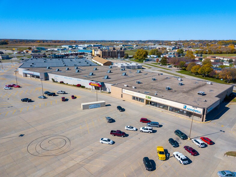 More Photos Of 919 S 20th St, Norfolk Unknown For Lease