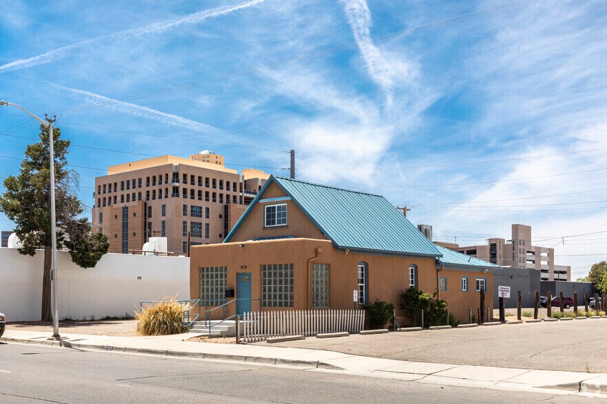 More Photos Of 1019 2nd St NW, Albuquerque Office For Sale