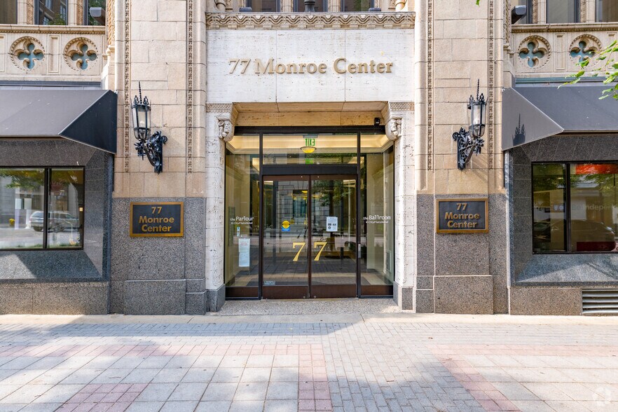 More Photos Of 77 Monroe Center St NW, Grand Rapids Medical For Lease