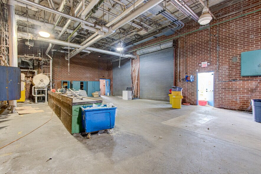 More Photos Of 418 Ascauga Lake Rd, Graniteville Manufacturing For Lease