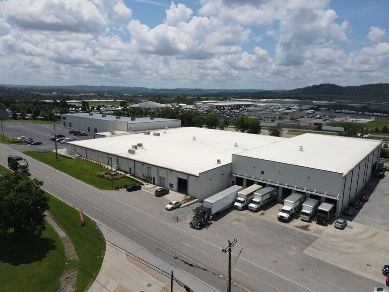 More Photos Of 7119 Centennial Blvd, Nashville Warehouse For Sale