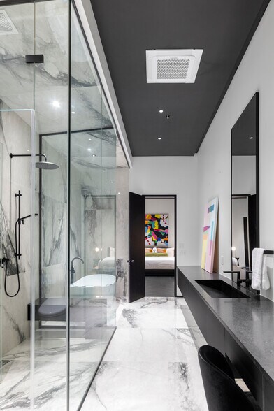 More Photos Of 518 Colcord Dr, Oklahoma City Storefront Retail Residential For Sale