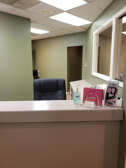 More Photos Of 180 White Rd, Little Silver Medical For Lease