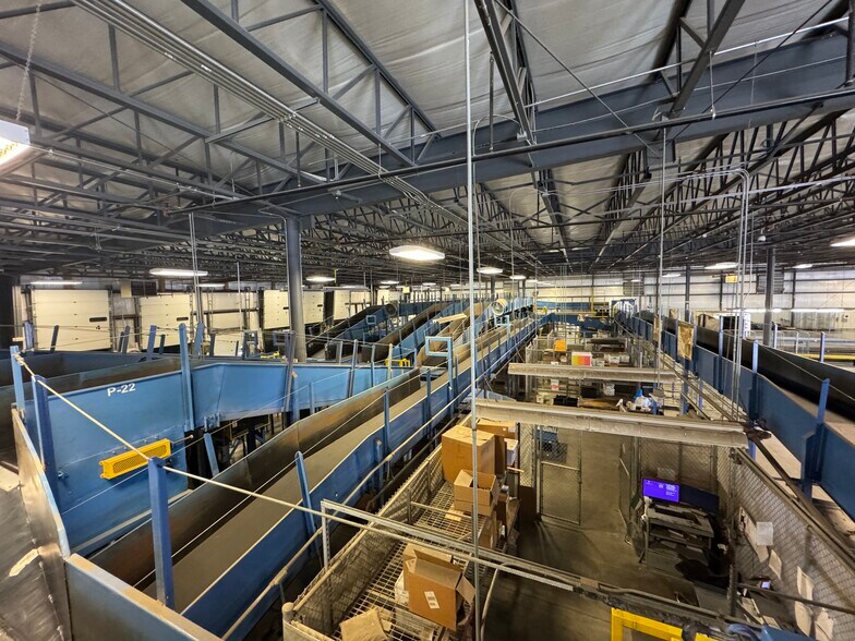 More Photos Of 4401 E Producer Ln, Sioux Falls Warehouse For Lease