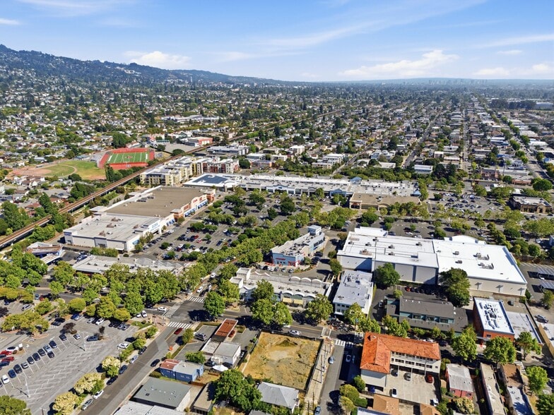 More Photos Of 6500 Fairmount Ave, El Cerrito Storefront Retail Office For Sale