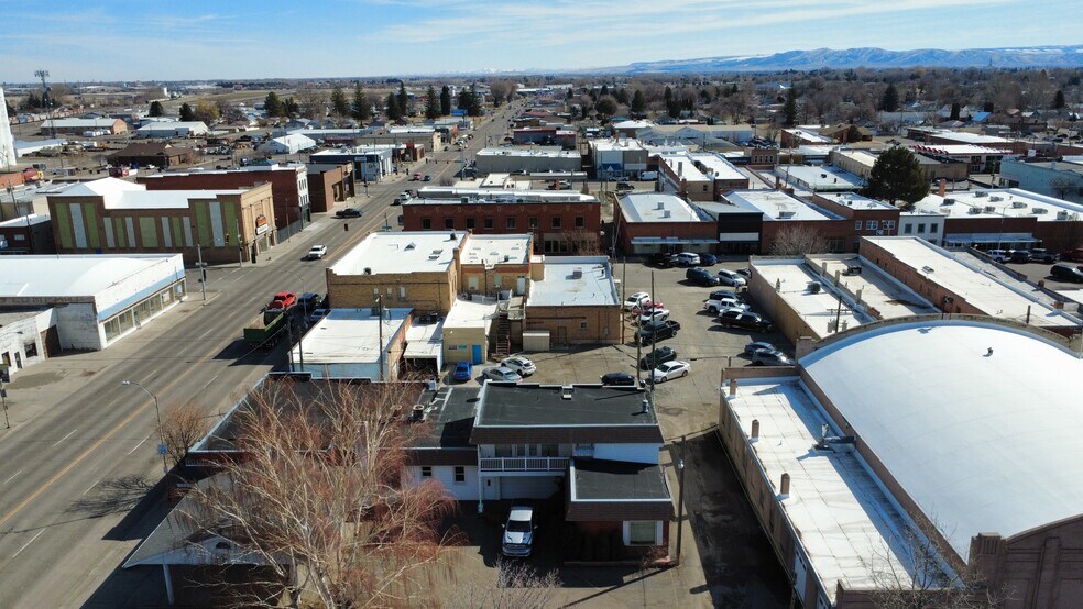 More Photos Of 221 W Main St, Burley Medical For Sale