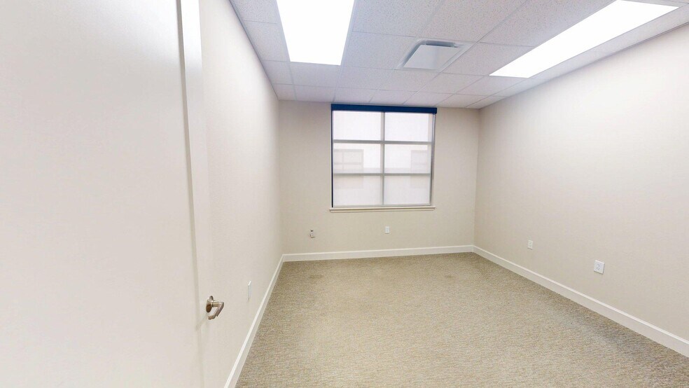 More Photos Of 8118 Fry Rd, Cypress Office For Lease