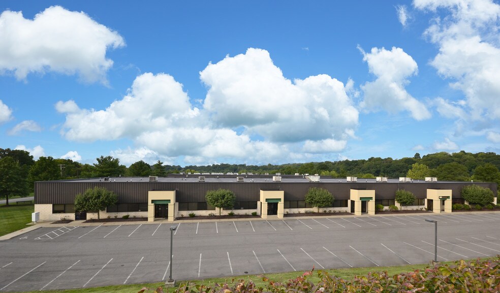 More Photos Of 500 Bursca Dr, Bridgeville Flex For Lease