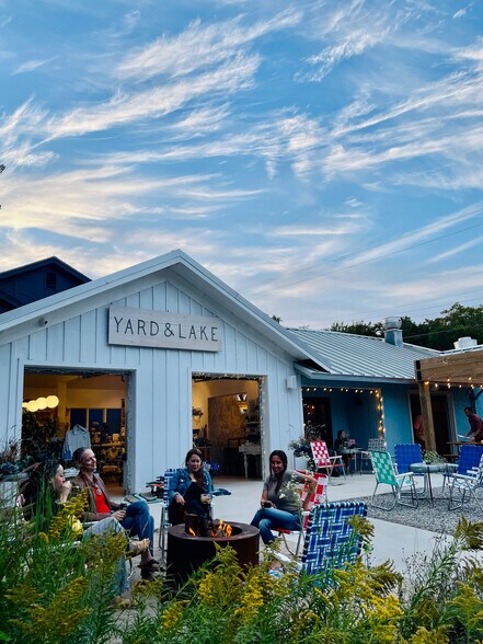More Photos Of 215 N Mill St, Northport Restaurant For Sale
