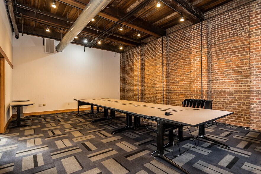 More Photos Of 811 W Hargett St, Raleigh Loft Creative Space For Lease