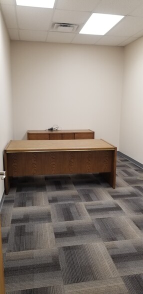 More Photos Of 2435 Nooseneck Hill Rd, Coventry Storefront Retail Office For Lease