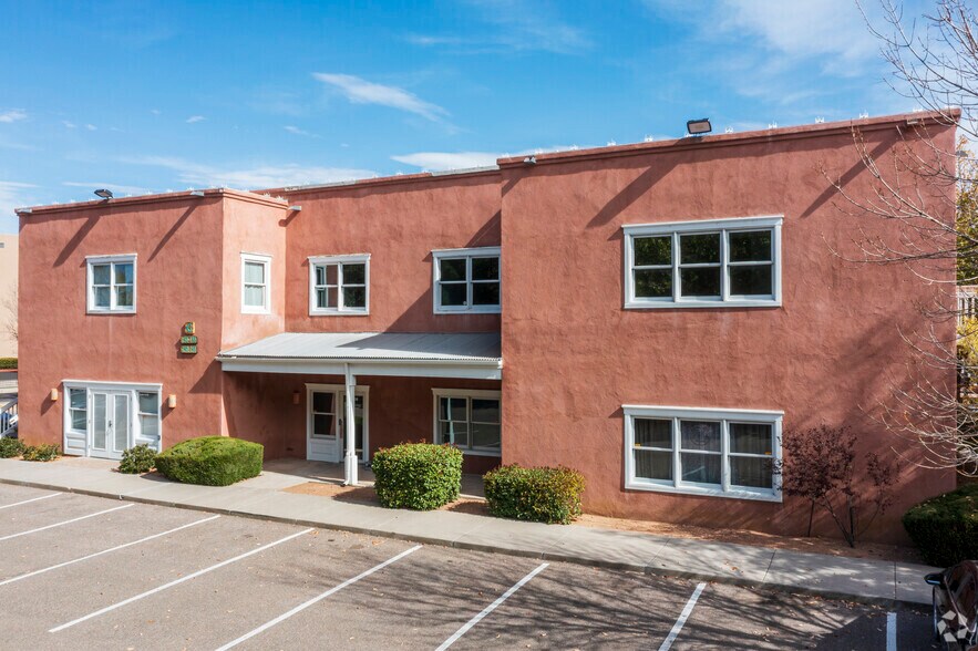 More Photos Of 901 Rio Grande Blvd NW, Albuquerque Office For Lease