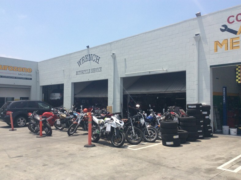 More Photos Of 5300 Sunset Blvd, Los Angeles Auto Repair For Lease