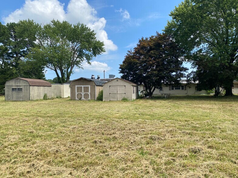 More Photos Of 34446 Lankford Hwy, Painter Storefront Retail Residential For Sale