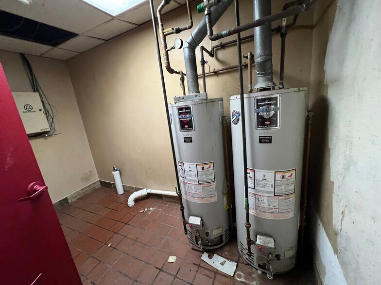 More Photos Of 5185 State Route 30, Greensburg Restaurant For Lease