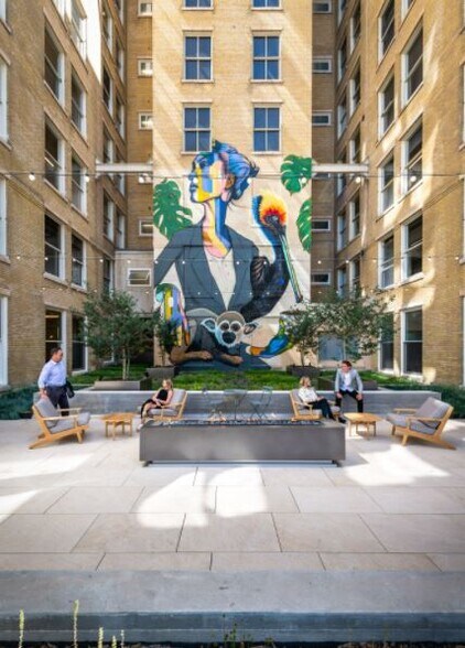 More Photos Of 136 S Main St, Salt Lake City Office For Lease