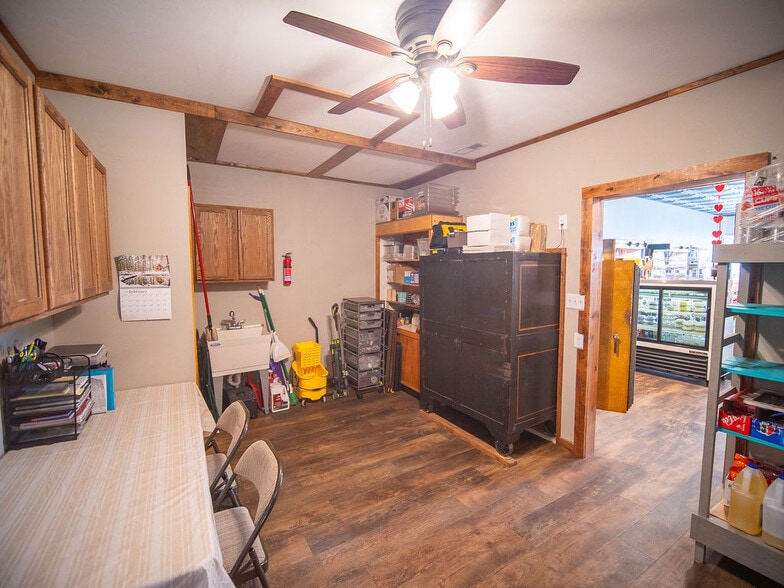 More Photos Of 2 E Main St, New Hampton General Retail For Sale