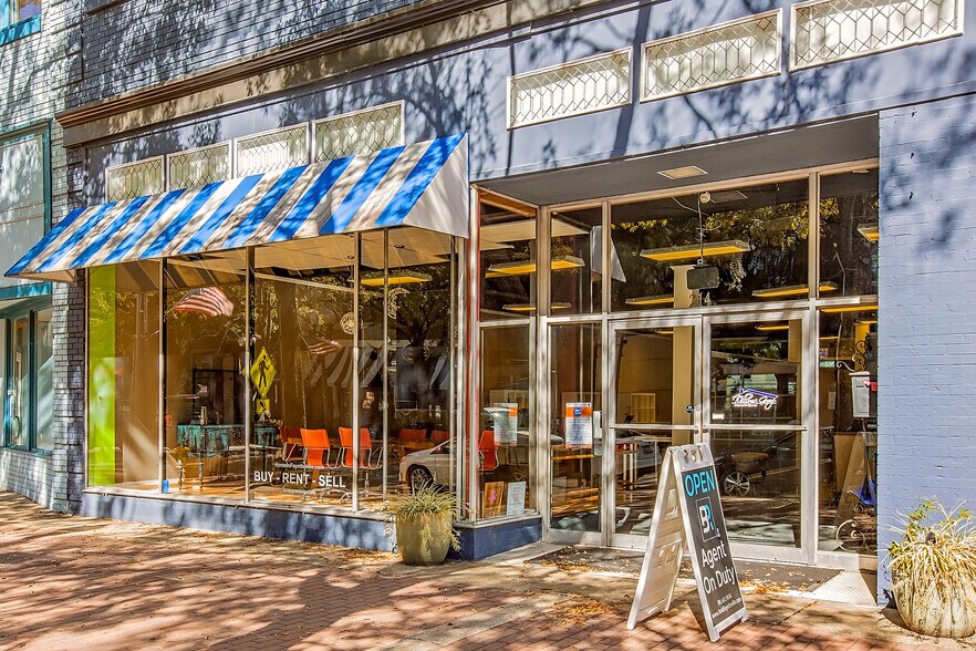 More Photos Of 214 Hay St, Fayetteville Storefront Retail Office For Lease