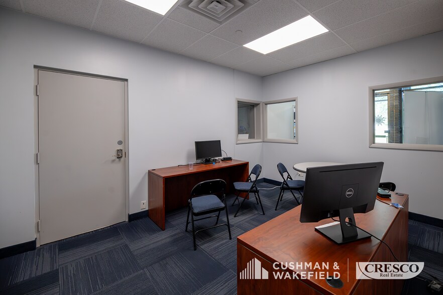 More Photos Of 749 Miner Rd, Highland Heights Office For Sale