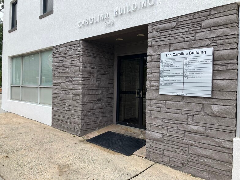 More Photos Of 396 Saint Paul St, Orangeburg Medical For Lease