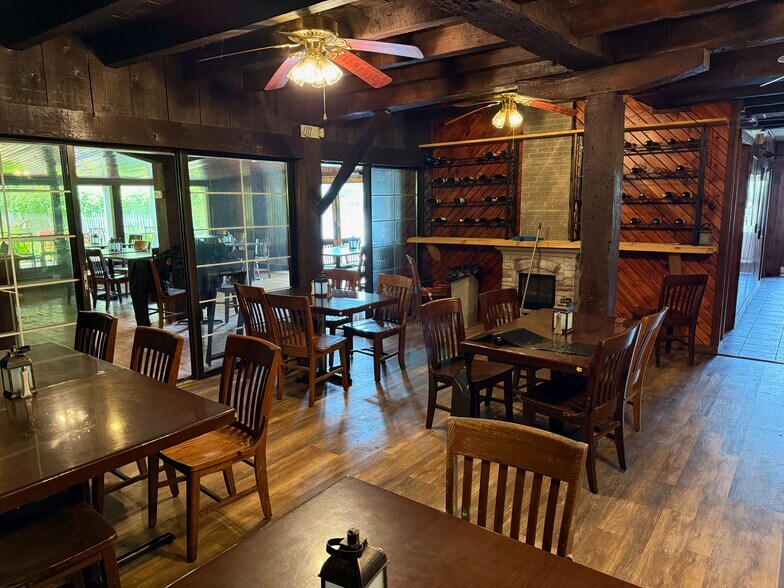 More Photos Of 42087 State Route 154, Lisbon Restaurant For Sale