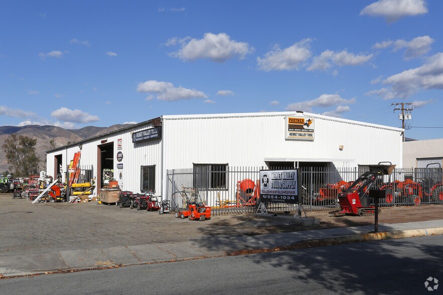 Primary Photo Of 385 W Esplanade Ave, San Jacinto Service For Sale