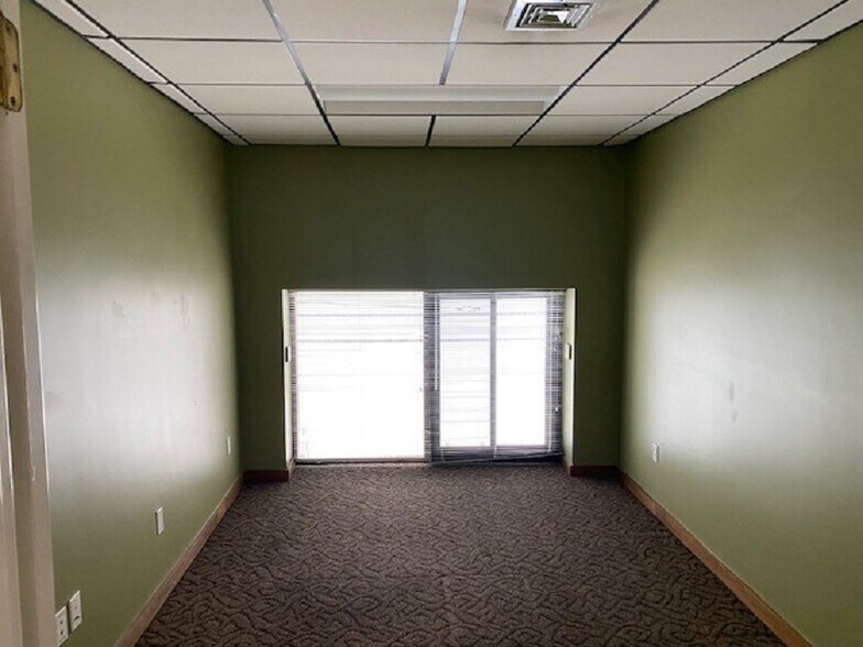 More Photos Of 1600 Candia Rd, Manchester Office For Lease