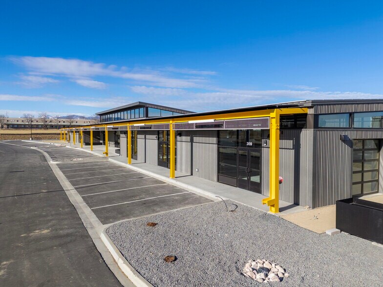 More Photos Of 301-357 W 65th St, Loveland Warehouse For Lease