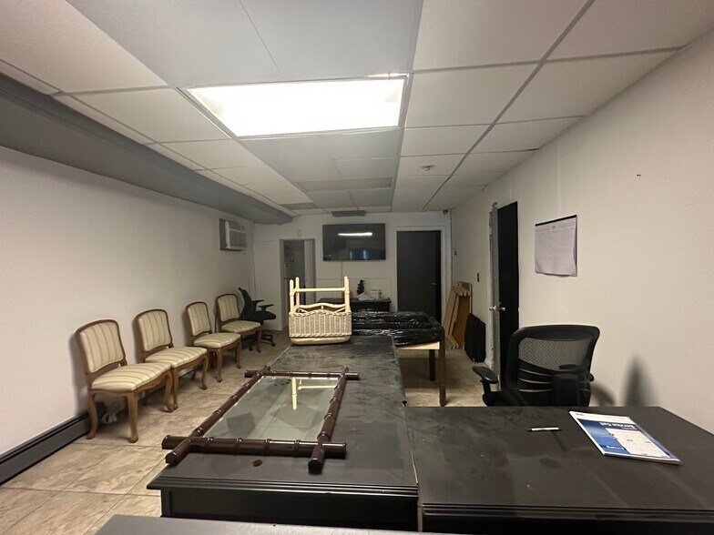 More Photos Of 55 Halsey St, Newark Storefront Retail Residential For Sale