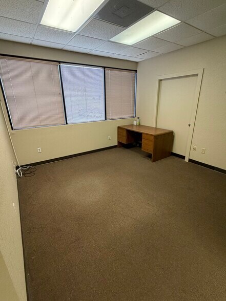 More Photos Of 139 S Pebble Beach Blvd, Sun City Center Unknown For Lease