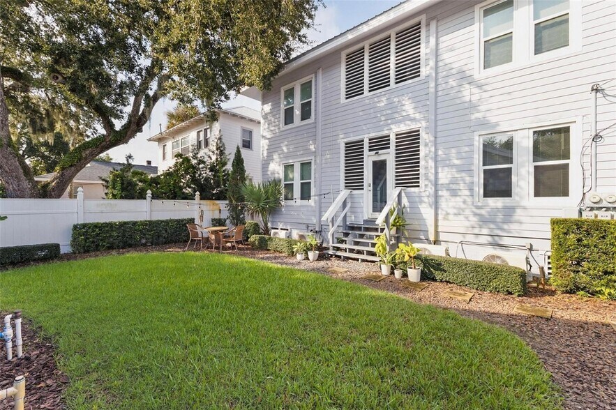 More Photos Of 201 Palmetto St, New Smyrna Beach Apartments For Sale