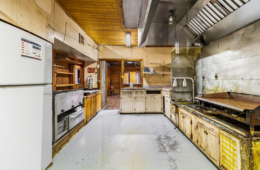 More Photos Of 360 Bill Garsee rd, Moscow Specialty For Sale