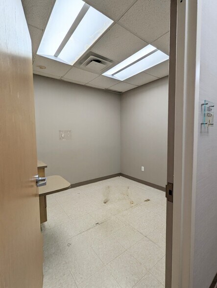 More Photos Of 8500-8514 4th Ave, Brooklyn Apartments For Sale