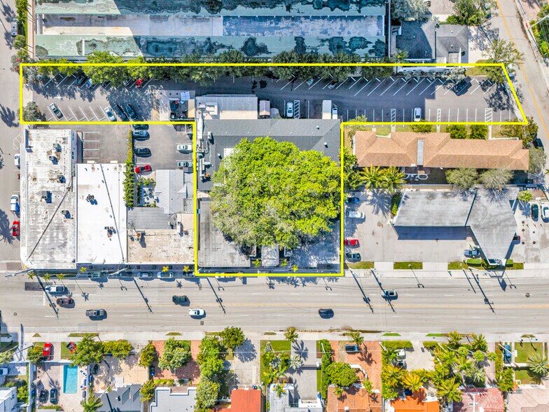 More Photos Of 2400 E Las Olas Blvd, Fort Lauderdale Storefront For Sale