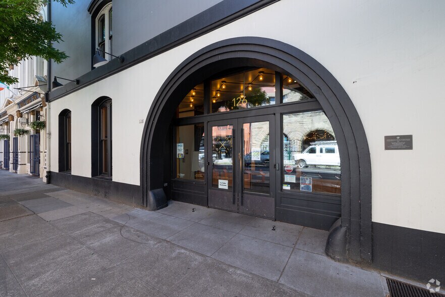 More Photos Of 126 SW 2nd Ave, Portland Loft Creative Space For Lease