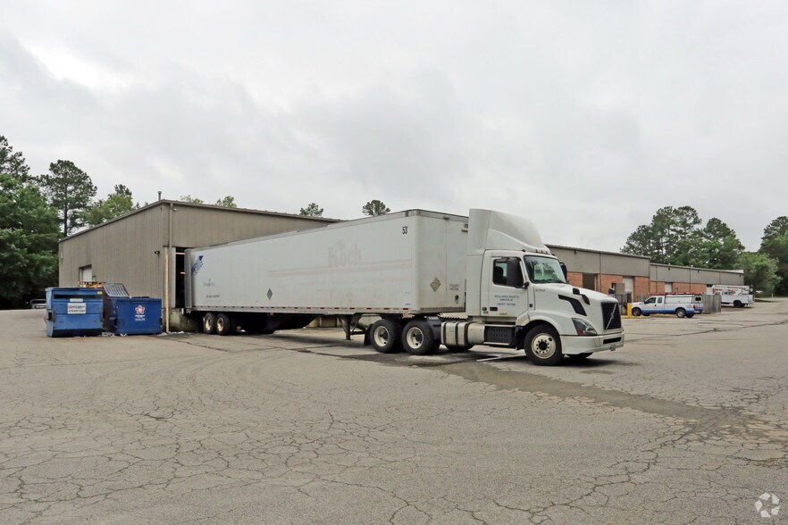 More Photos Of 150 Dominion Dr, Morrisville Light Distribution For Lease