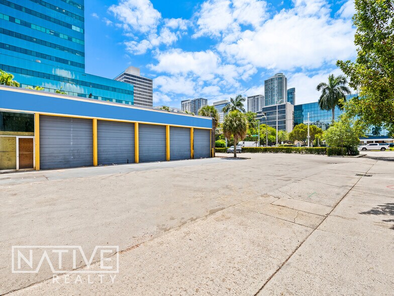 More Photos Of 11 N Andrews Ave, Fort Lauderdale Auto Repair For Lease