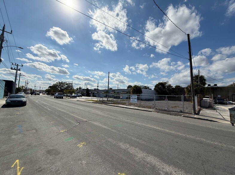 More Photos Of 1141 Clare Ave, West Palm Beach Land For Lease