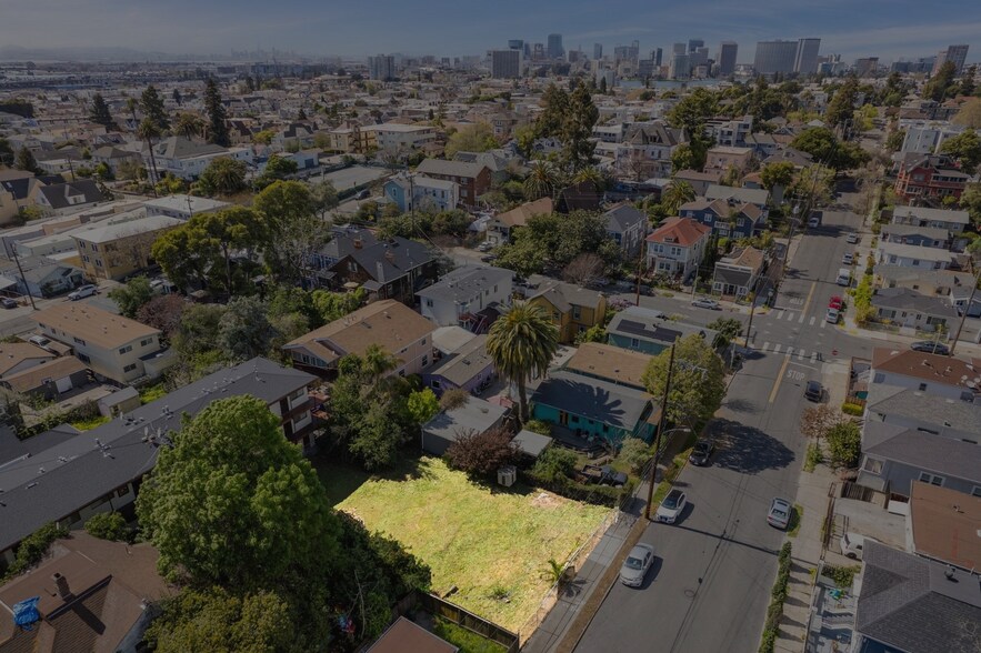 More Photos Of 1127 20th st, Oakland Land For Sale
