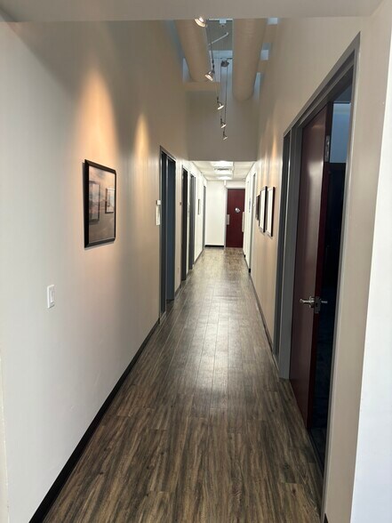 More Photos Of 3062 N Maple, Mesa Manufacturing For Sale