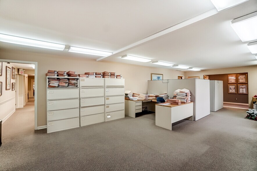 More Photos Of 1354 N Monroe Dr, Xenia Medical For Sale