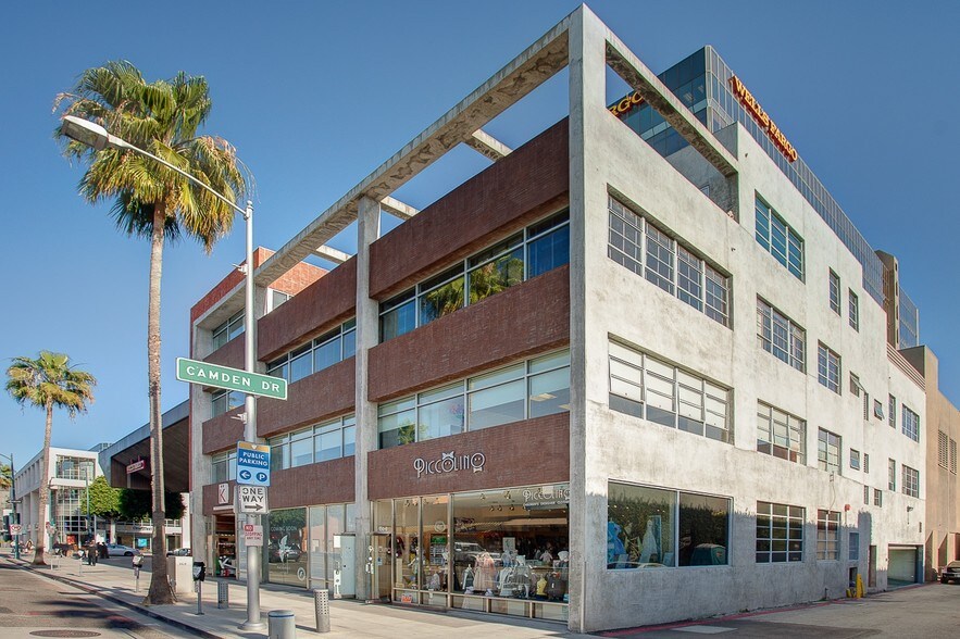 More Photos Of 9606 S Santa Monica Blvd, Beverly Hills Office For Lease