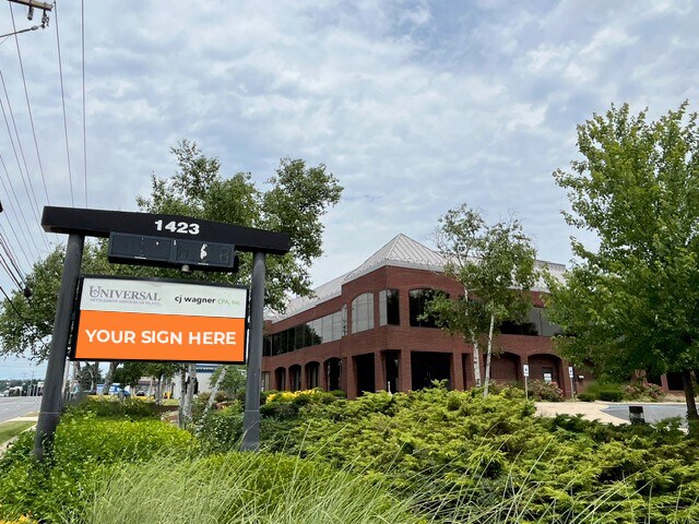 More Photos Of 1423 N Atherton St, State College Office For Sale