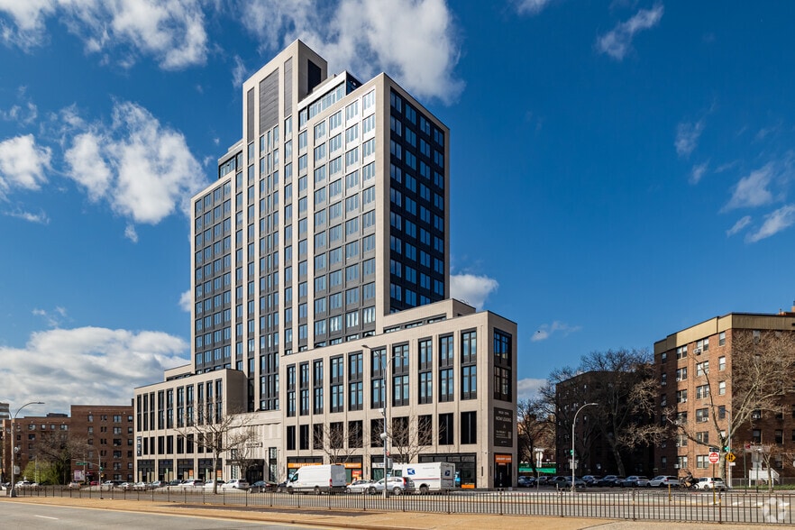 More Photos Of 98-81 Queens Blvd, Rego Park Apartments For Lease