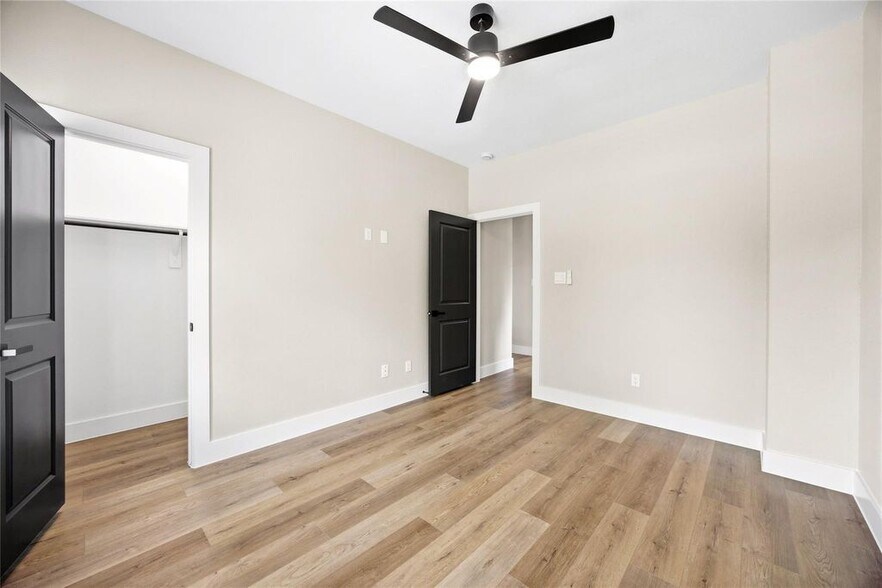 More Photos Of 6103 Shotwell st, Houston Multifamily For Sale